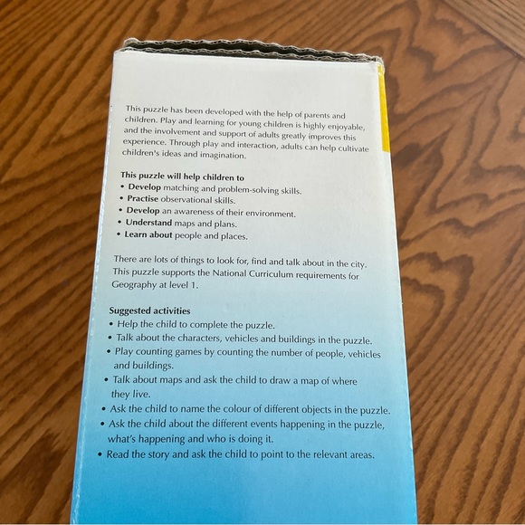 Marks & Spencer Build a City Puzzle - Picture 5 of 5